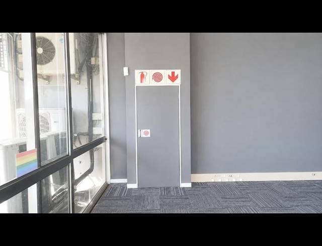 BUSINESS PROPERTY TO RENT IN BRYANSTON